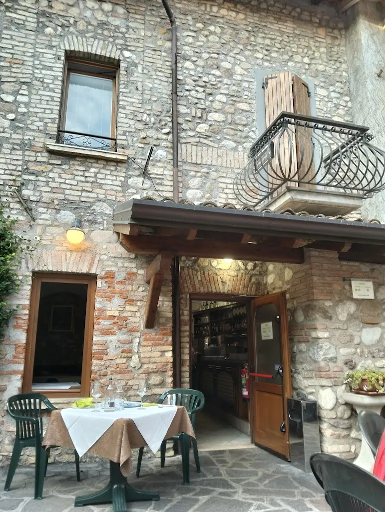 Trattoria Pizzeria Da Ezio_Lonato_slider_image_3