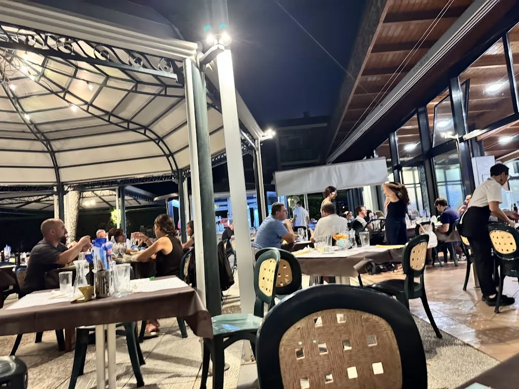 Ristorante Pizzeria Silvano_Lonato_slider_image_3