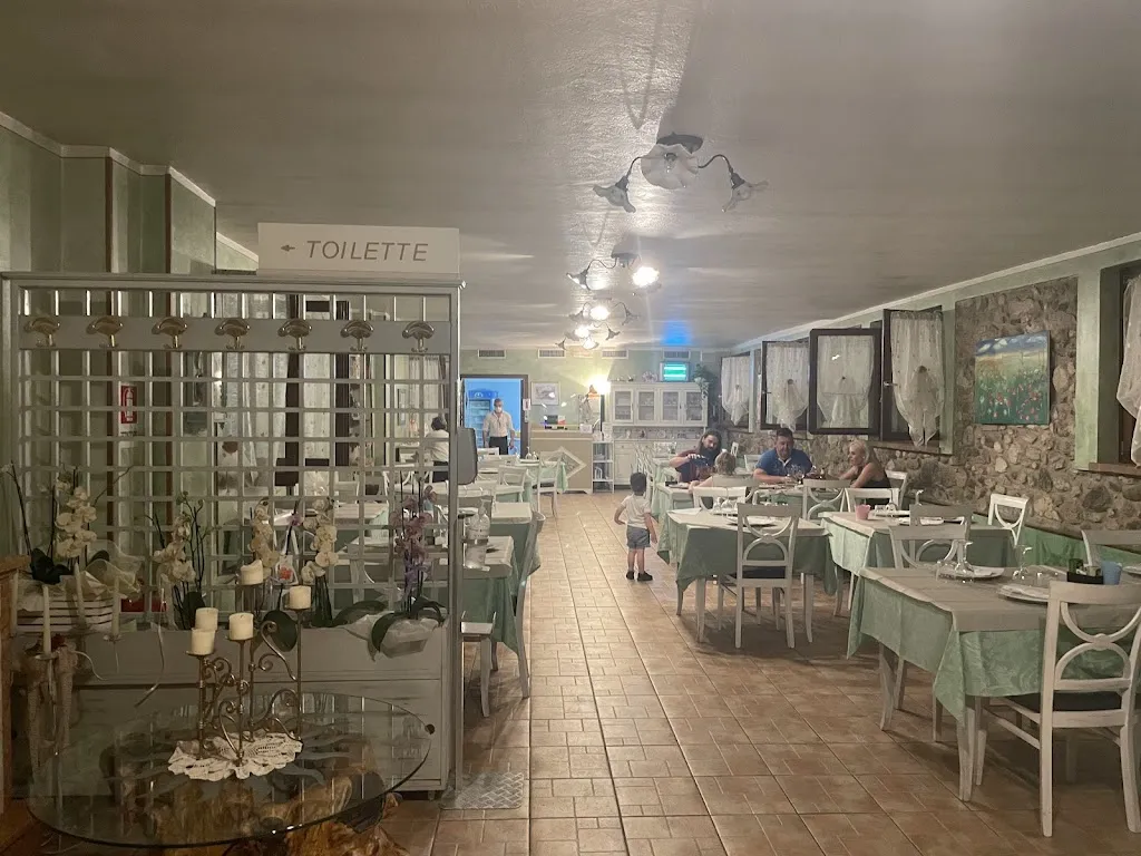 Cascina Del Ritrovo restaurant in Lonato