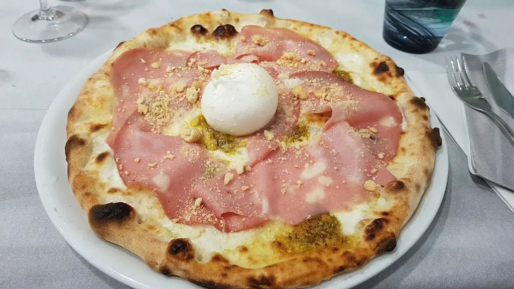 Thorsten Kurz_Le Cinque Stagioni_Bitetto_review