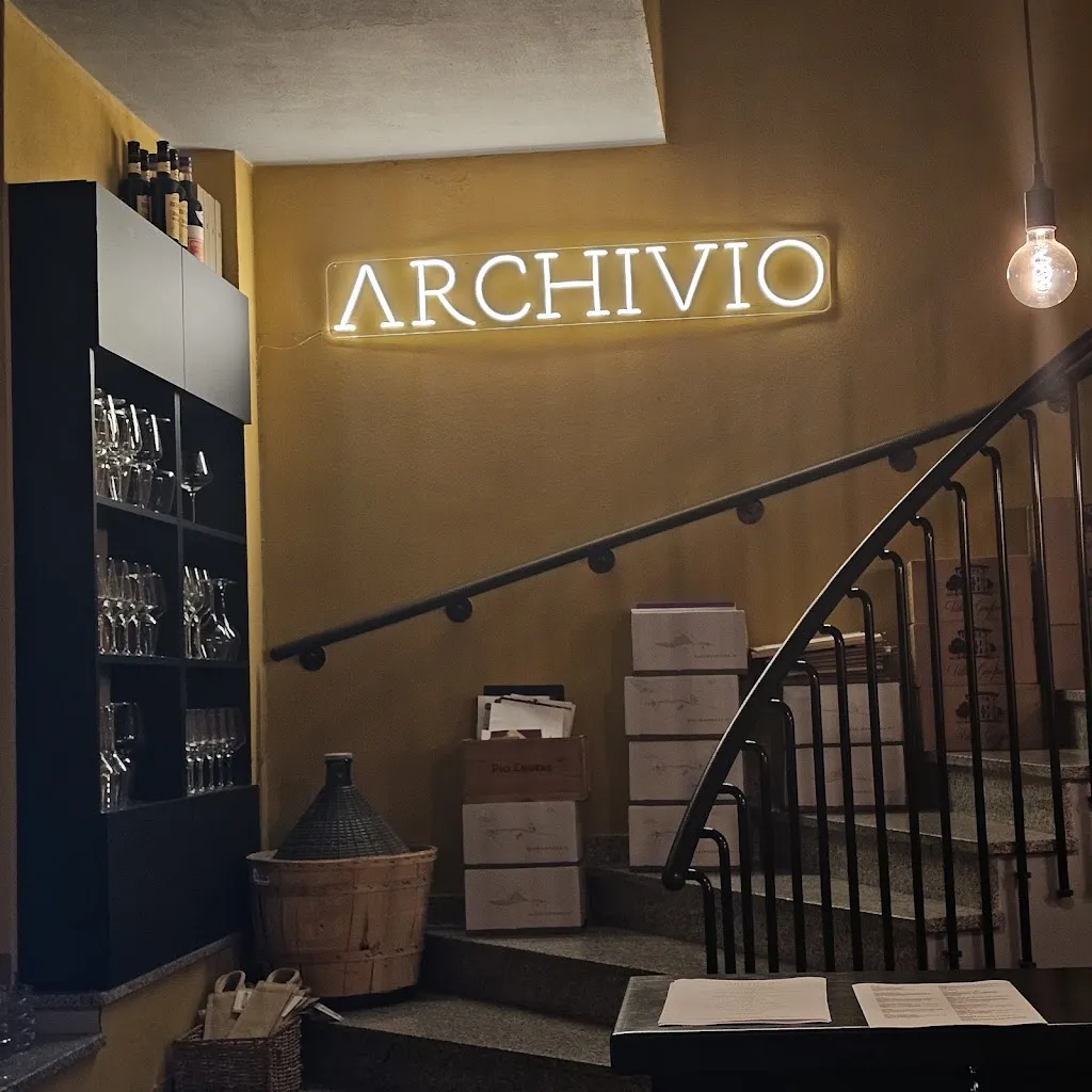 Gerald Phillips_La Vecia Hosteria ristorante pizzeria_Luisago_review