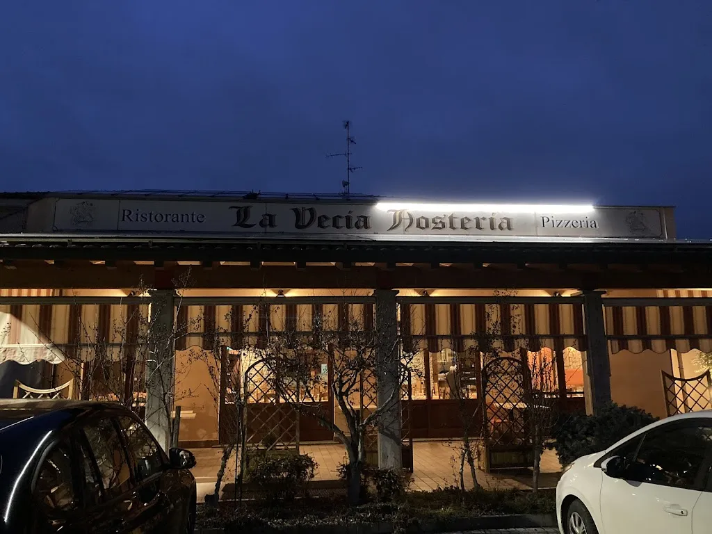 La Vecia Hosteria ristorante pizzeria restaurant in Luisago