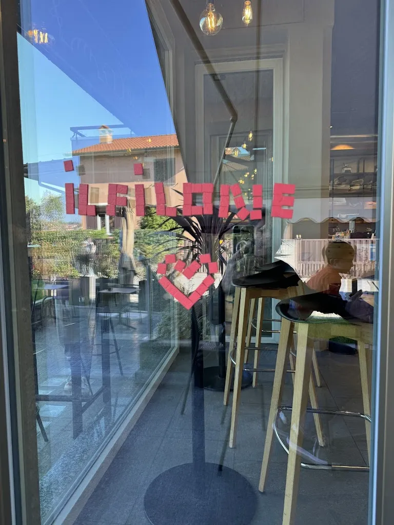 Luca Cimatti_Il Filone_Luisago_review