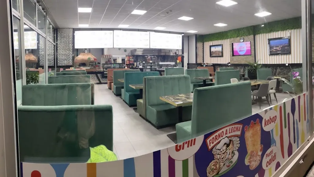 İstanbul Roccafranca Türkish pizza kebap gril_Ludriano_slider_image_1