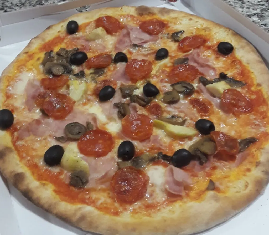 Rocca pizzeria kebab_Ludriano_slider_image_2