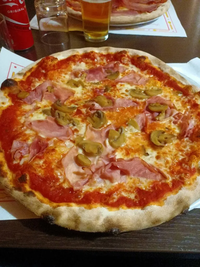 Ristorante Pizzeria Villa Grizza_Lurago Marinone_slider_image_2