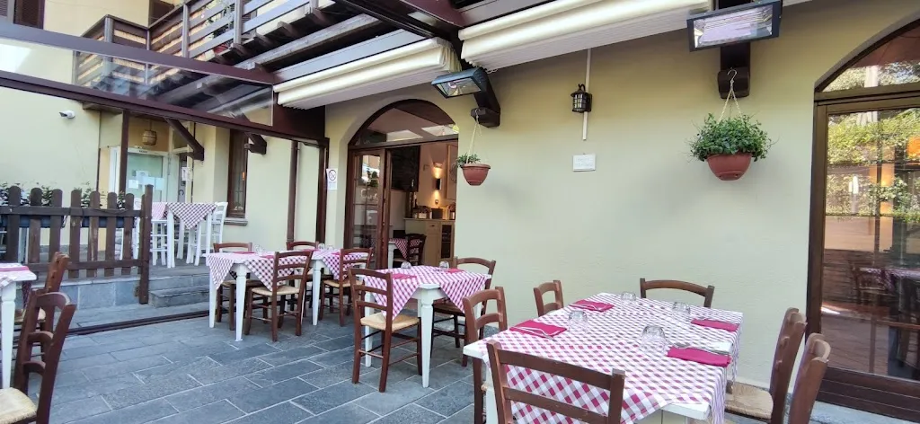 La Taverna di Rugantino - Lurago D'Erba_Lurago d'Erba_slider_image_1