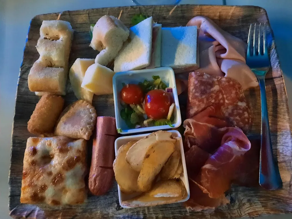 Nektaria Eirini Karamani_Terrazza Mata_Macherio_review