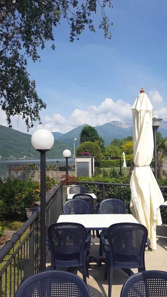 Ristorante Pizzeria Bar Lido_Maccagno_slider_image_2