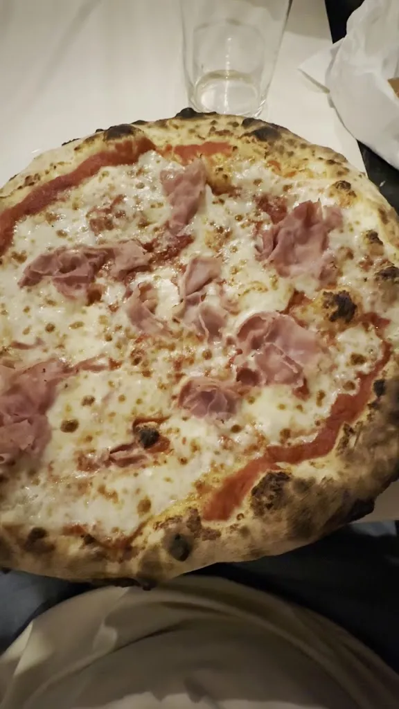 Pizzeria La Gabella_Maccagno_slider_image_2