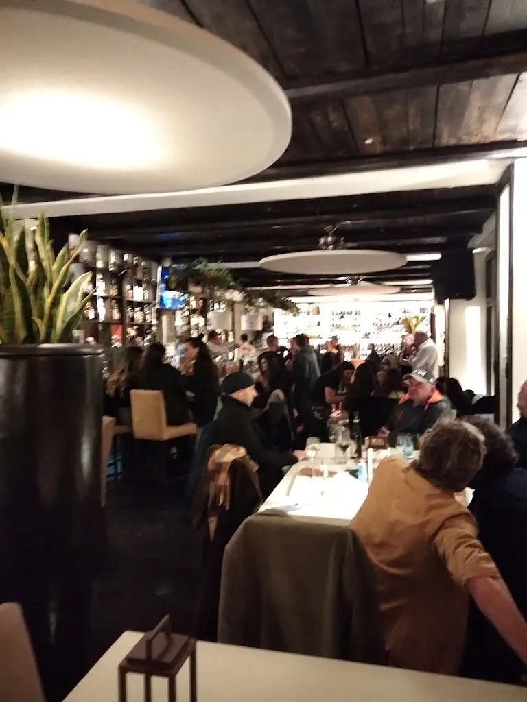 Raffaele Casula_Fashion Cafe' di Gennari Walter & C. Snc_Lumezzane_review