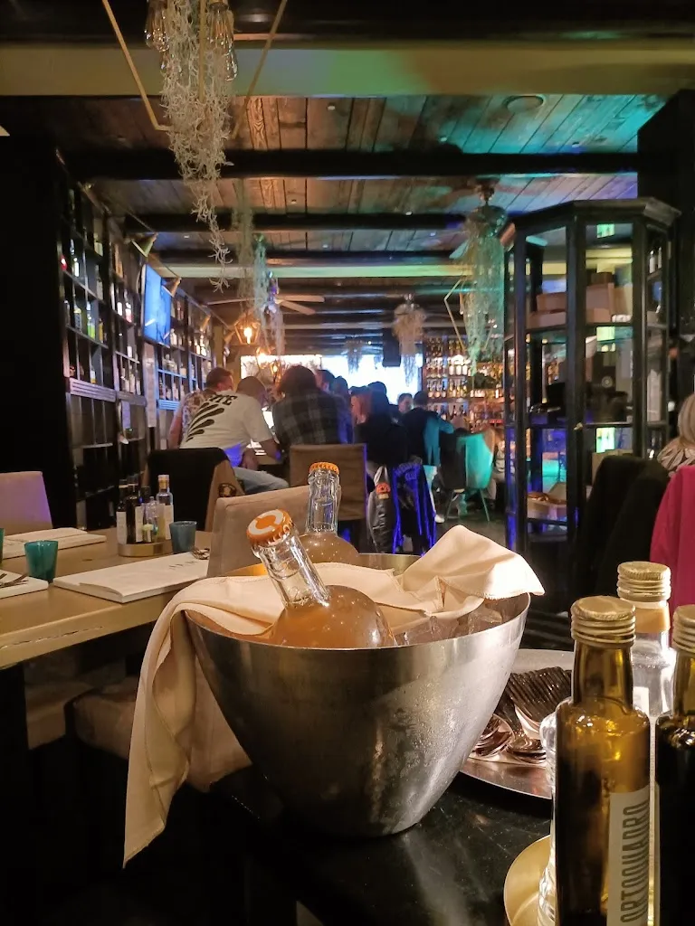 Fashion Cafe' di Gennari Walter & C. Snc_Lumezzane_slider_image_3