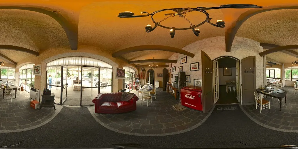 Fashion Chalet_Lumezzane_slider_image_2