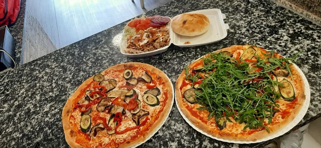 MONDO PIZZA DI ISMAIEL YASSER restaurant in Lumezzane