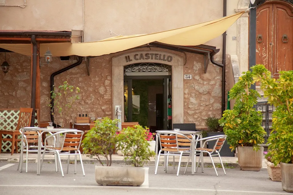 Ristorante Il Castello restaurant in Capestrano