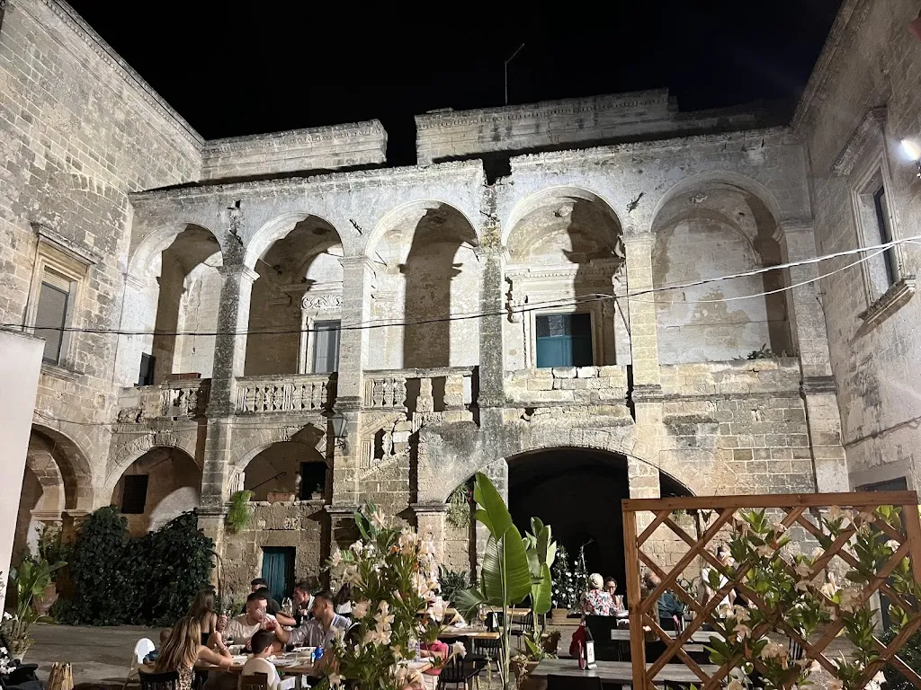 Melinda Pash_Braceria la dimora dei Pagano 2023_Avetrana_review