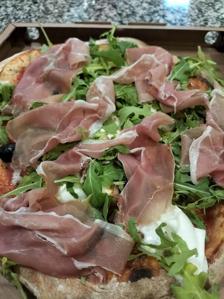 Dimensione Pizza_Madignano_slider_image_2