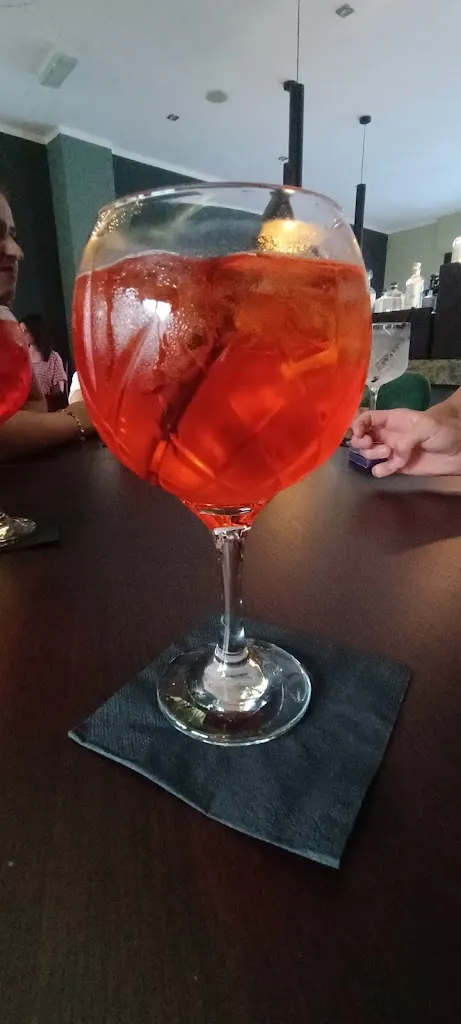 Menu_Eden - Restaurant & Lounge Bar_Magenta_image_5