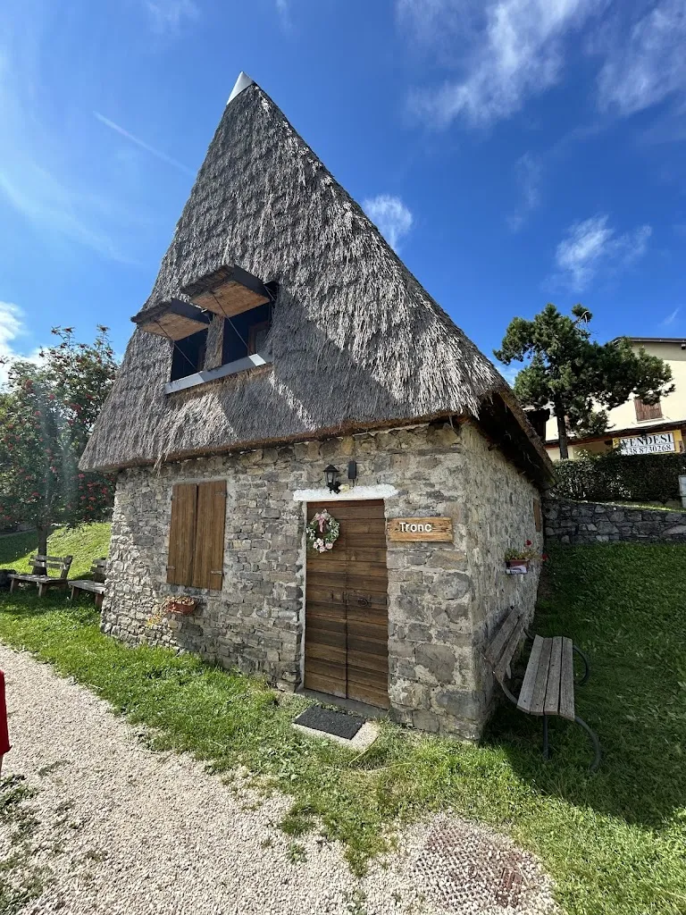 Fienili di Cima Rest - Magasa_Magasa_slider_image_3