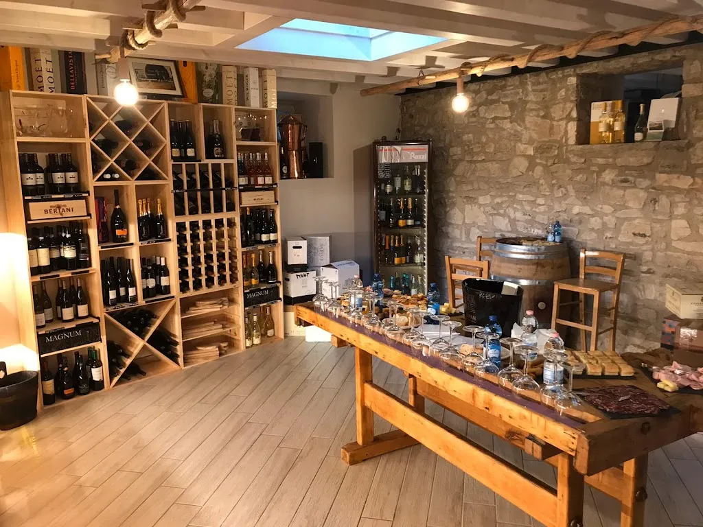 Restaurant Enoteca le Scali_Magasa_slider_image_1