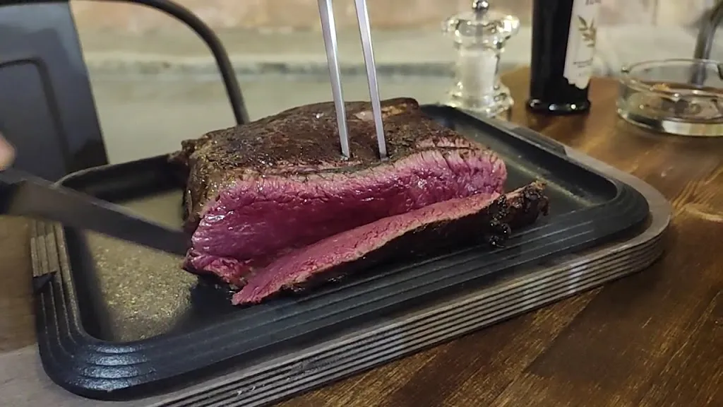 Back Room Pub_Avetrana_slider_image_2