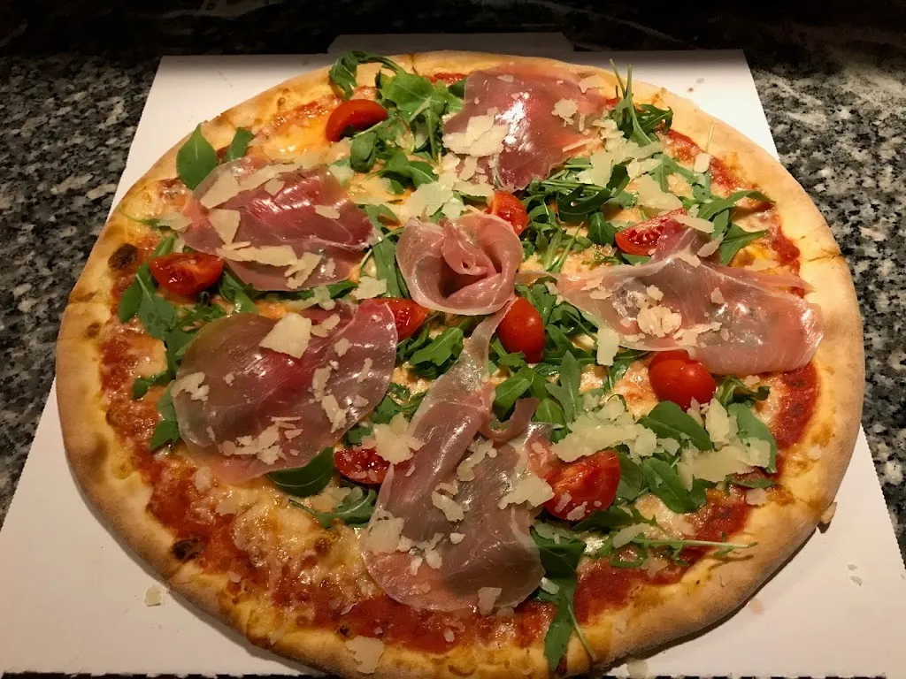 Agorà Pizzeria & Bar - Malagnino_Malagnino_slider_image_3