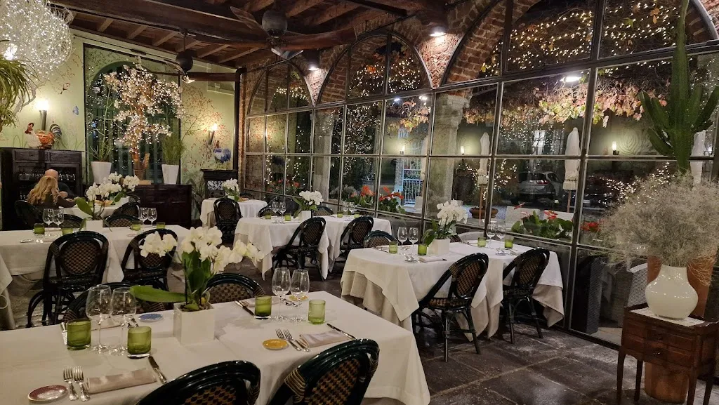 Antica Osteria Moirago restaurant in Mairago