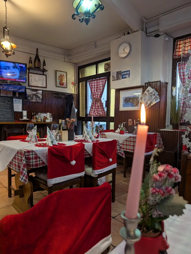 Trattoria Splendor restaurant in Mairago