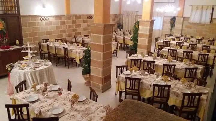 La Perla coffee beer wine restaurant in Avetrana