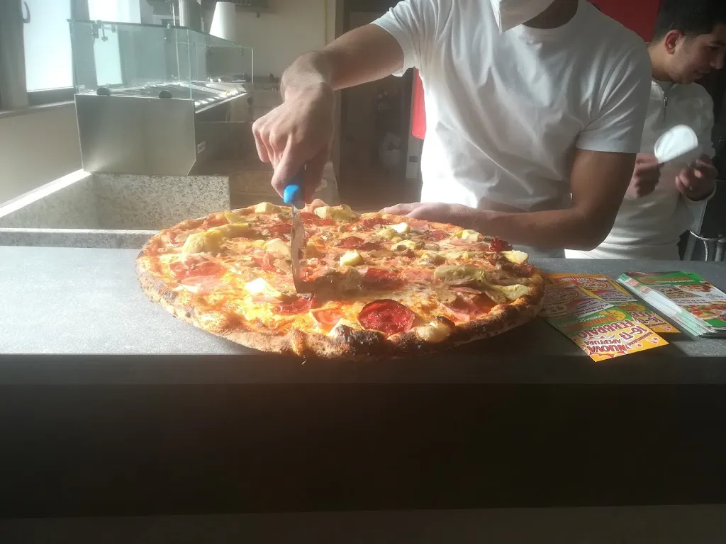 Menu_Pizzeria Primavera_Maleo_image_8