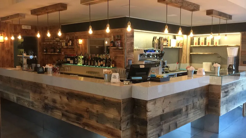 Bena's - Bar & Mercato locale restaurant in Malonno