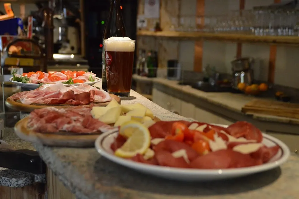 il Veliero Bar Pizzeria_Malonno_slider_image_2