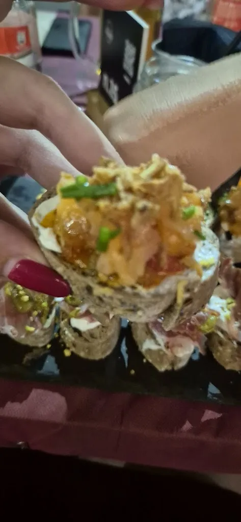 Aurora Salinitro_Blue Angels Bar_Avetrana_review