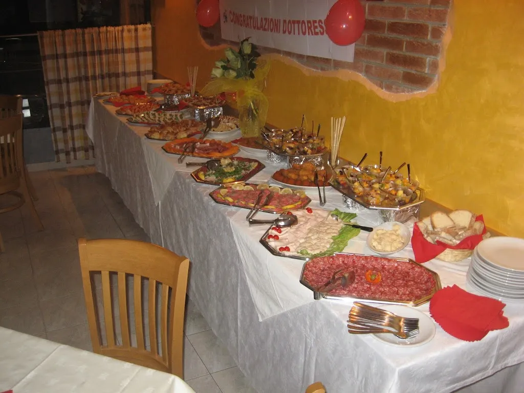 Menu_Izzy Bar_Marcallo_image_9