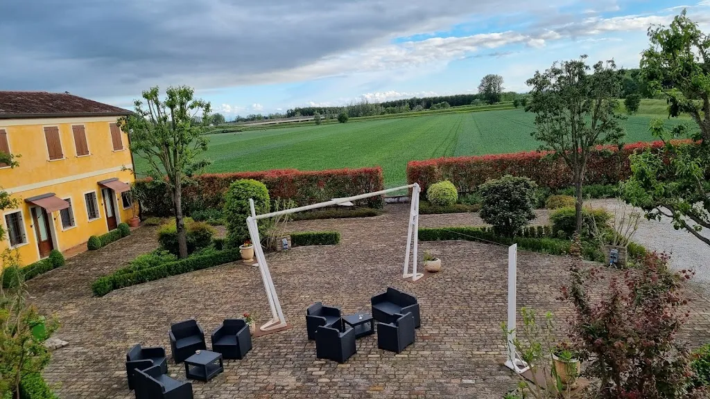 Marco Roveroni_Agriturismo Corte Palazzo_Marcaria_recensione