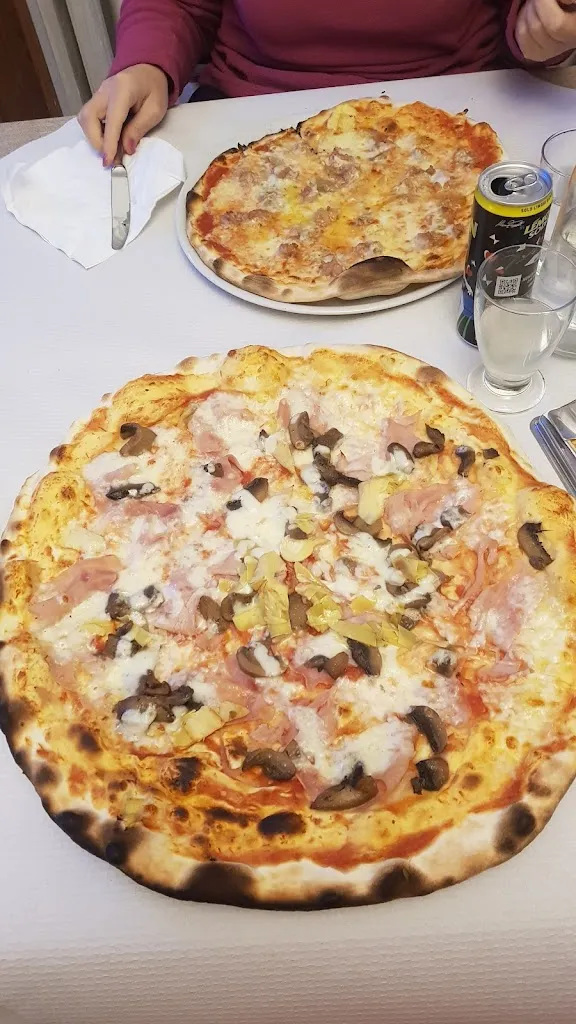 Riccardo Maggiori_Pizzeria Oasi_Marcheno_review