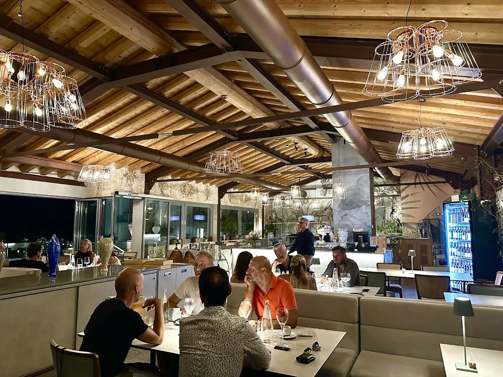 Elephant Bistrot_Manerba del Garda_slider_image_3