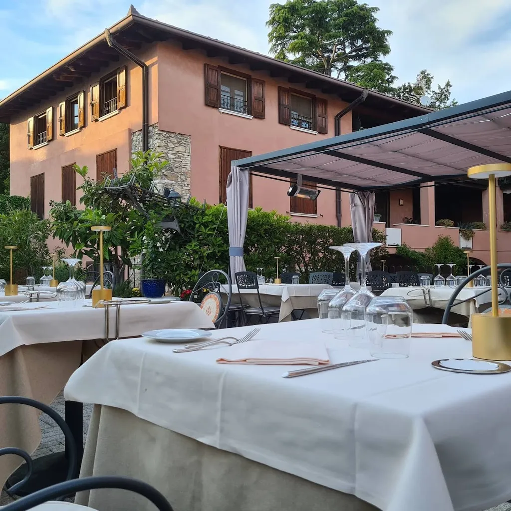 La Corte Antica Ristorante restaurant in Manerba del Garda