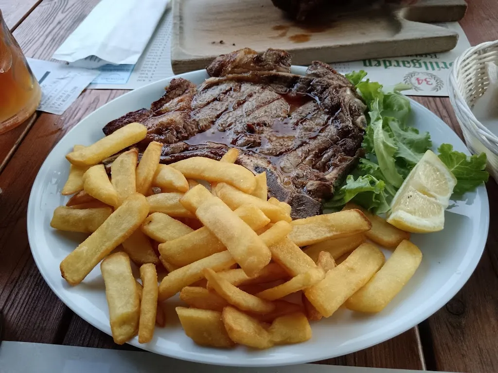 Grill Garden di Repaci Melissa snc_Manerba del Garda_slider_image_3