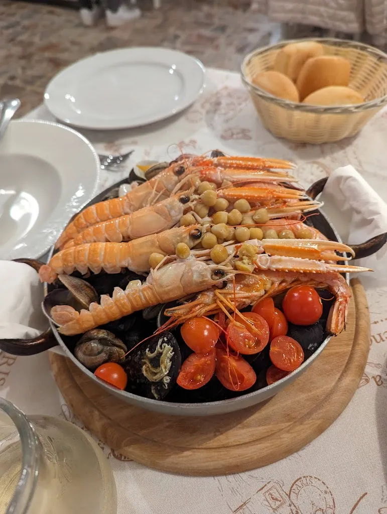 Slava Vladyshevsky_Il Gatto che Ride_Manerba del Garda_review