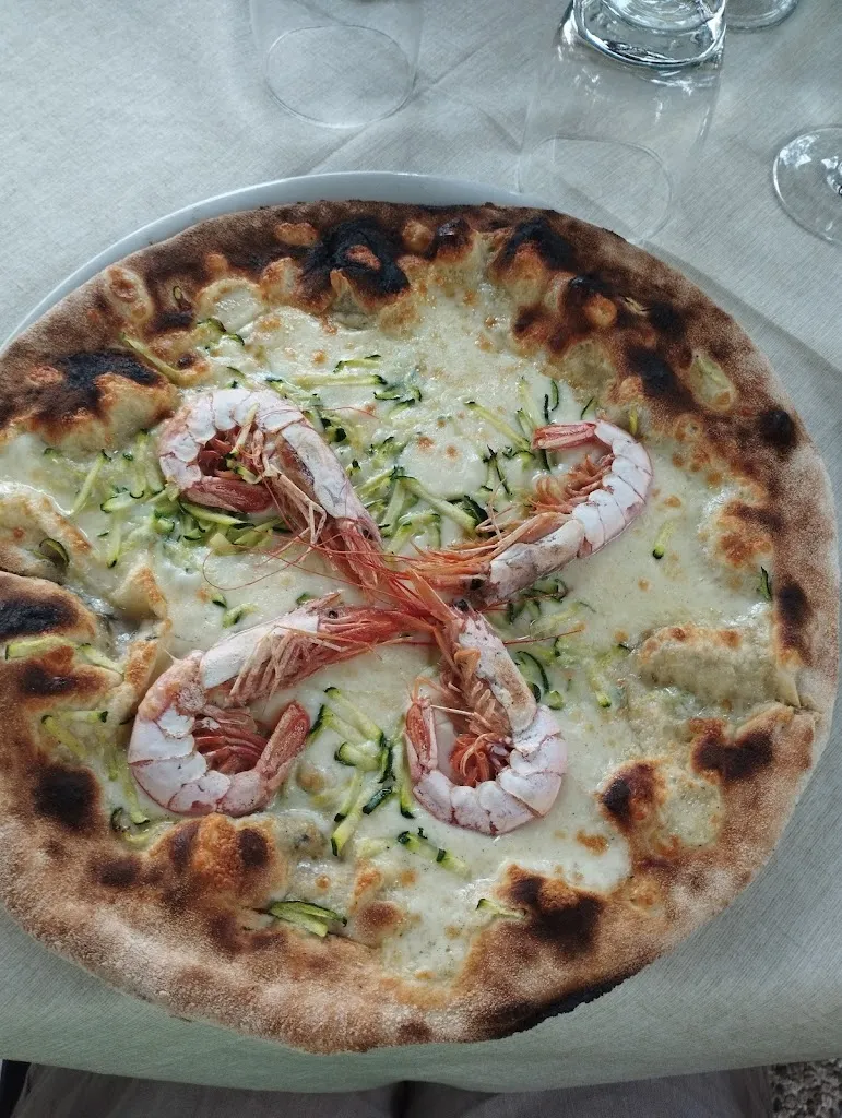 Il Gatto che Ride_Manerba del Garda_slider_image_3