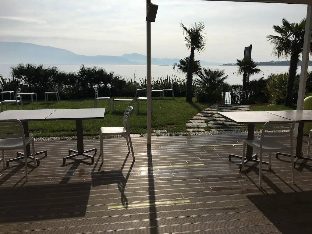 Nasimi Beach restaurant in Manerba del Garda