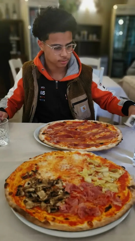 Alain Leneveu_Ristorante Pizzeria Regina Major_Manerbio_review