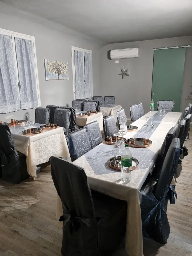 Royal punjab_Manerbio_slider_image_1