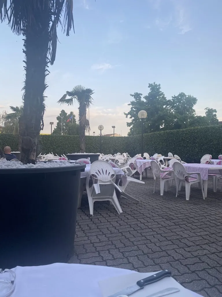 Pizzeria Giardino restaurant in Manerbio