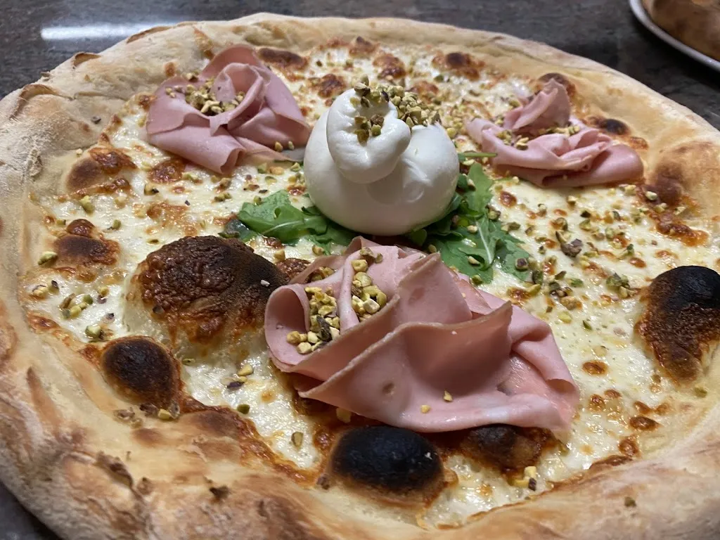 Pizzeria Europizza_Martignana di Po_slider_image_2