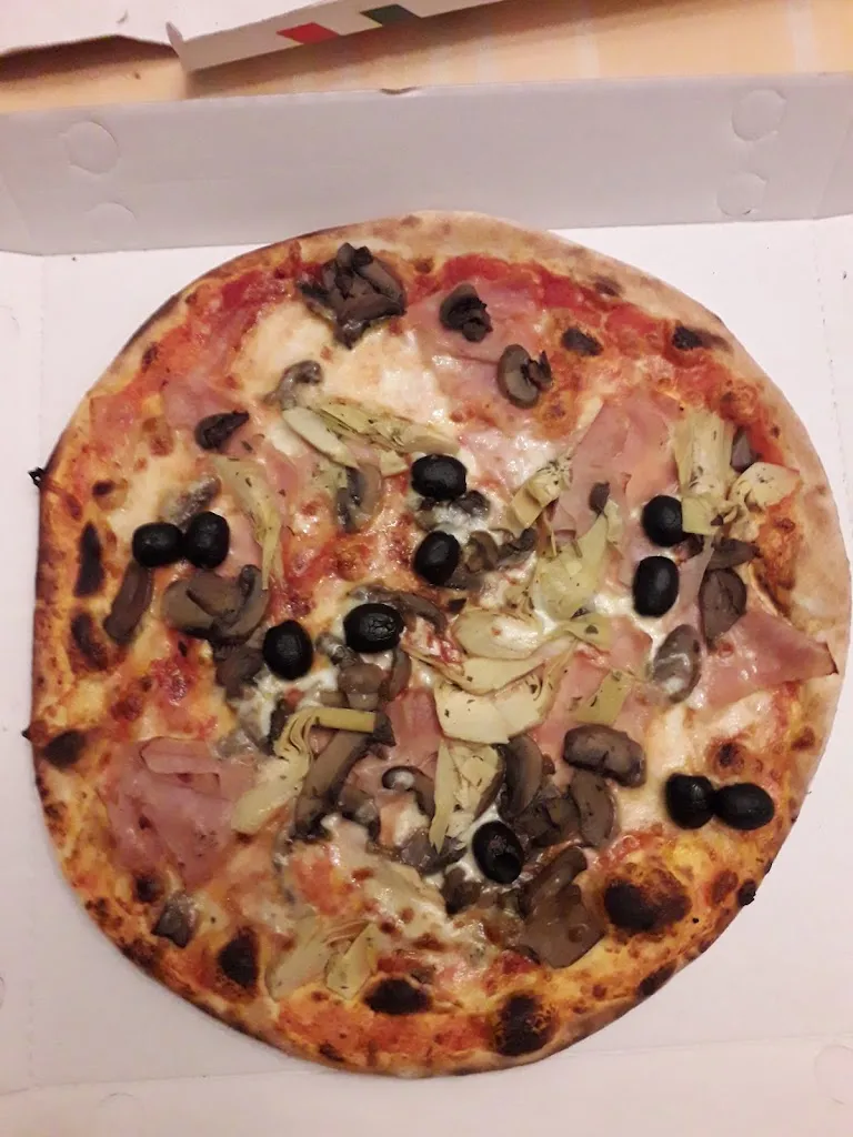 Menu_Pizzeria Regina_Marmirolo_image_5