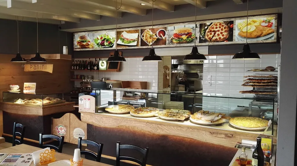 Buona Pizza & Hamburger restaurant in Marmirolo