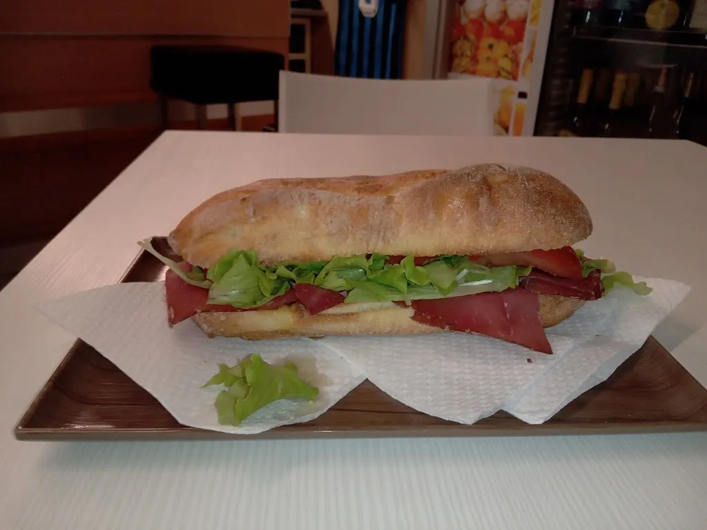 Panetteria Caffetteria Dolce E Salato restaurant in Martinengo