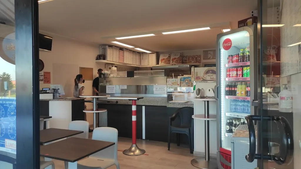 Pizzeria Spuntino_Medolago_slider_image_3